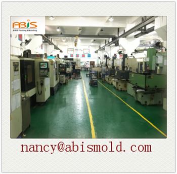 injection molding mold making.jpg